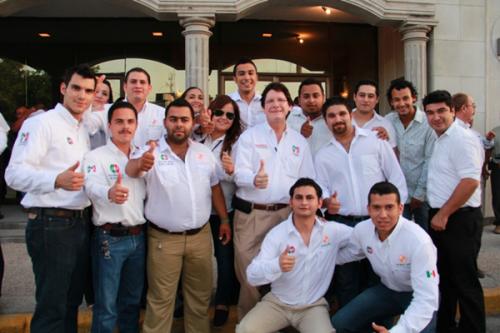 Mayores oportunidades para los jóvenes: Gabriel de la Garza